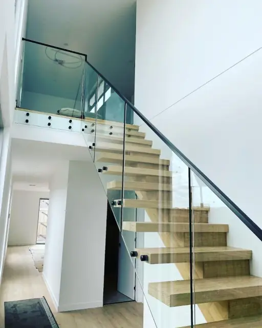 Absolute Frameless cover