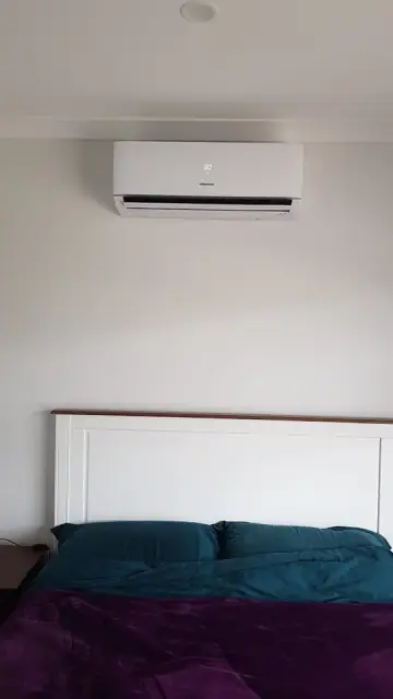 Air Con Fit & Fix cover