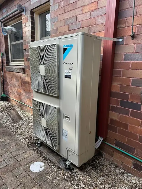 Airficient Air Conditioning cover