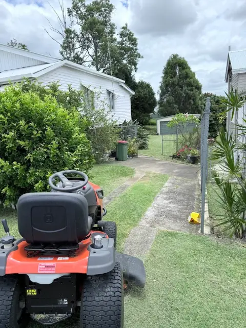 Alam's Lawn Care cover