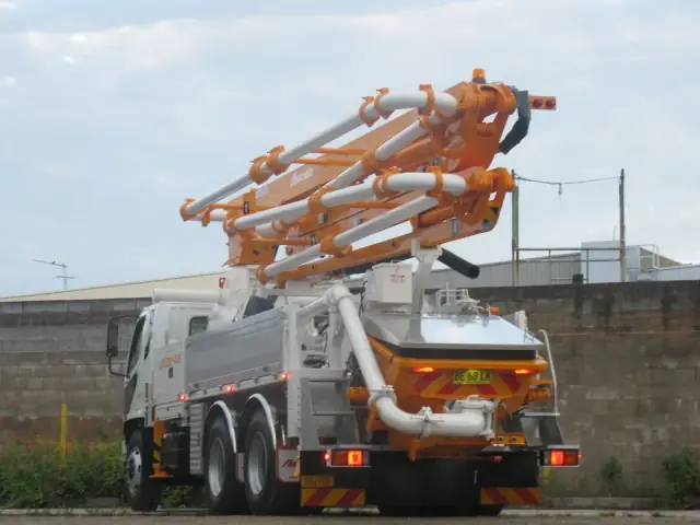 Allout Concrete Pumping cover
