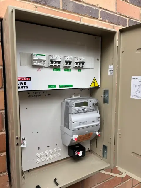 Allume Electrical cover