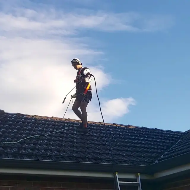 Au roofing cover