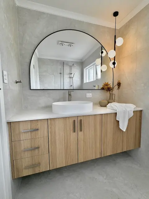 Aura Tiling cover
