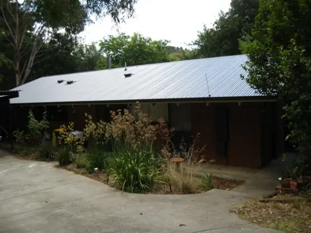 Australian Home Roofing cover