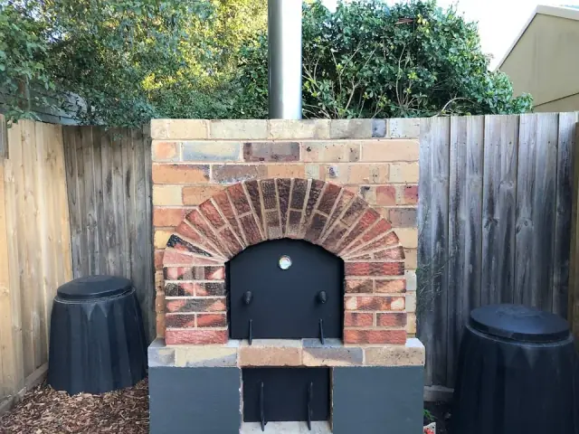 B + D Builders Pty Ltd cover