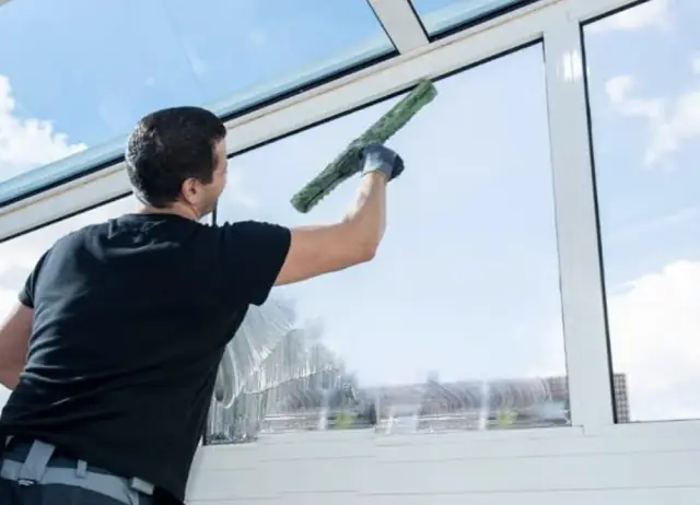 Bens Sparkling Windows