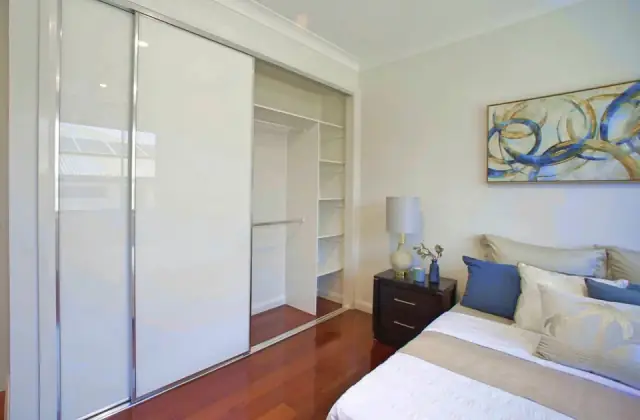 Betta Wardrobes & Shower Screens Castle Hill