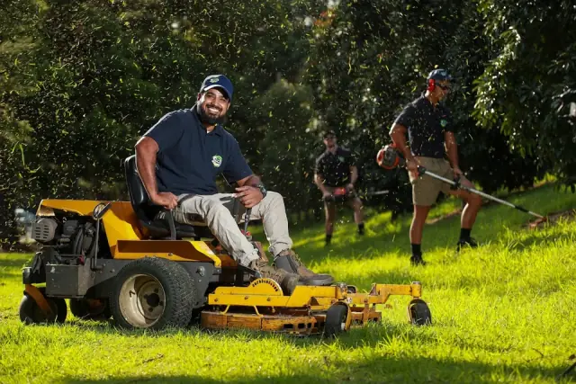 Bizzy Mowing - Lawn Mowing & Garden Maintenance Inner West cover