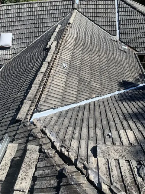 Blockchain Gutter and Roofing cover