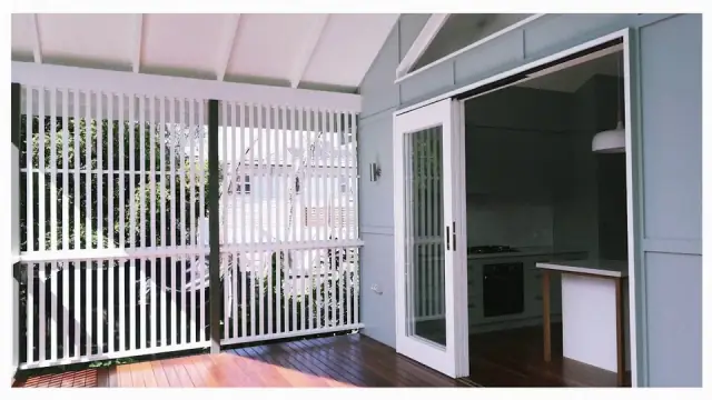 Brisbane Builders - Dirsell Constructions cover