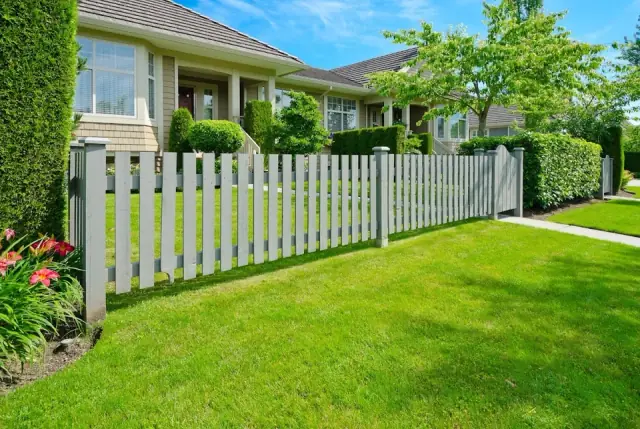 Circle Maintenance Lawns & Gardens