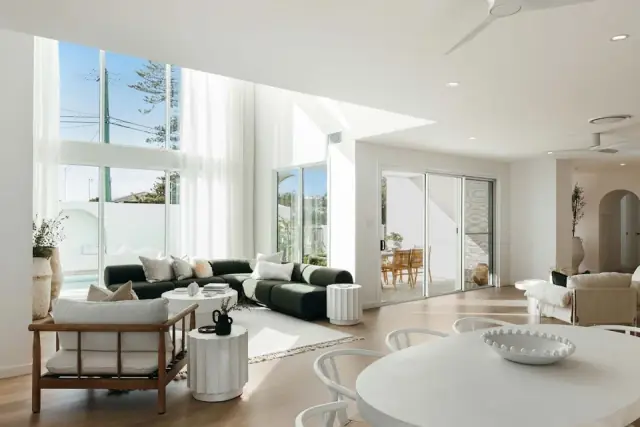 Colonial Painting & Decorating Service