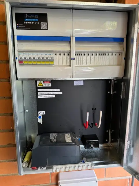 Conform Electrical cover