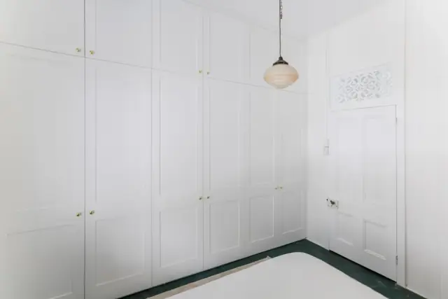 Custom Wardrobes & Cabinetry