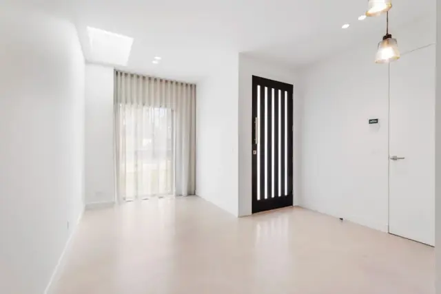 D&M Painting and Renovating