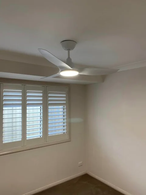 Daniel Smith Electrical cover