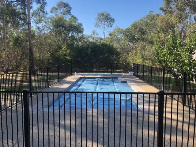 Dave Sampson Pools & Maintenance cover