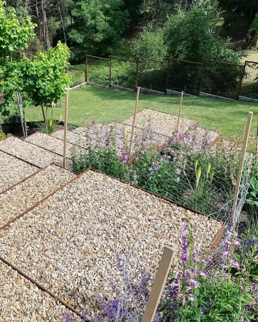 Daylesford Landscaping & Earthworks cover