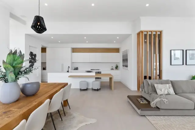 Dechellis Homes