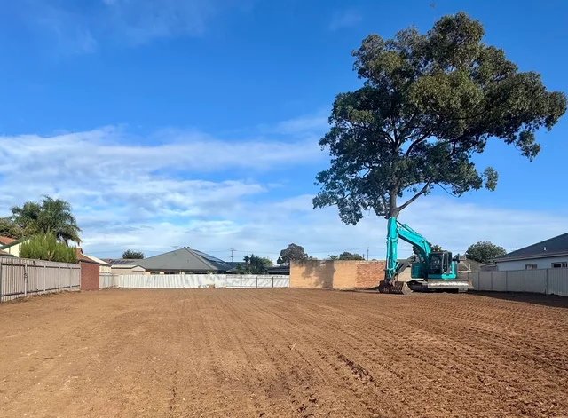 DeJay Contracting cover