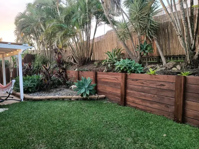 Deluxe Garden