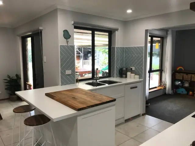 DIY Flat Pack Kitchens