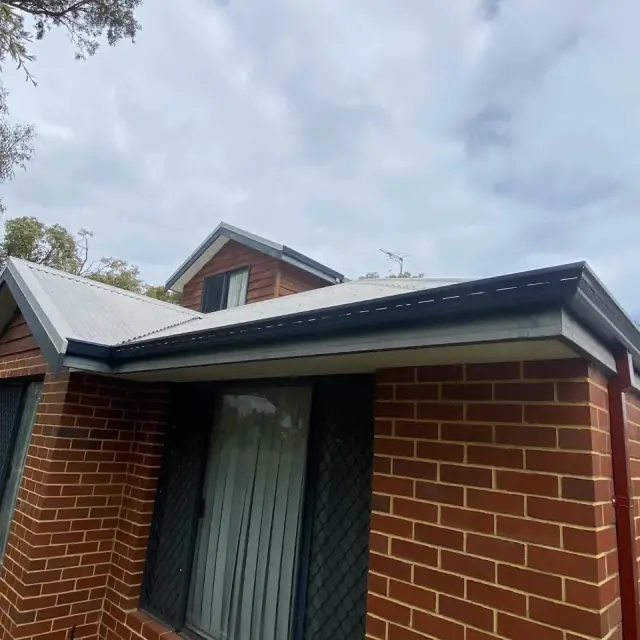 DLP Roofing & Contracting cover