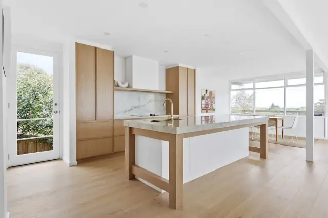 Dovetail Cabinets and Joinery