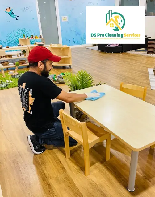 DS Pro Cleaning Services cover