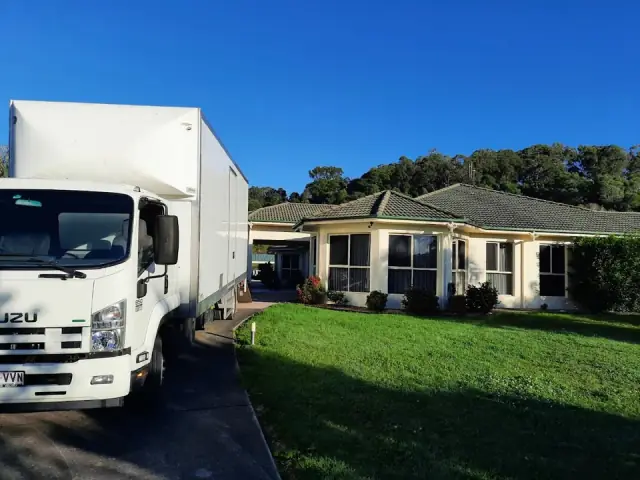 Easymove Removals cover