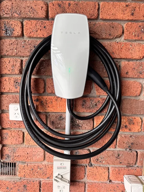 ELB Electrical Services & EV Charging cover