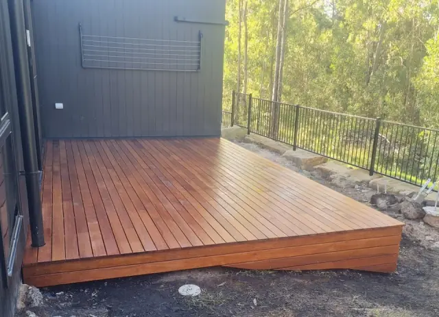 Emblem carpentry