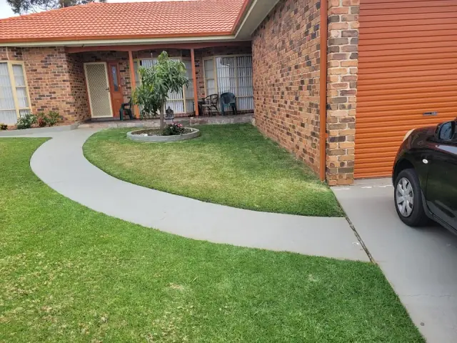 Eschol Park Lawn and Gardening Services cover