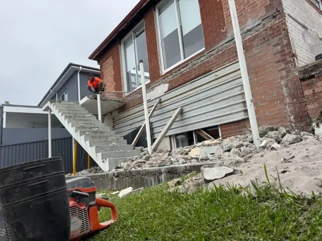 Evolve Demolition. strip -outs & Demolition contractor cover