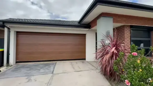 Express Garage Doors - Garage Door Repairs Brisbane & Gold Coast cover
