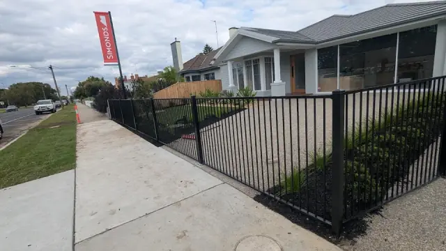 Fence Worx cover
