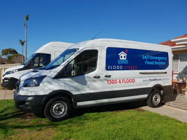FLOOD FIXERS