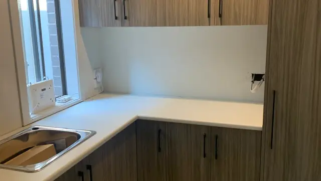 Flying Tree Cabinet Maker