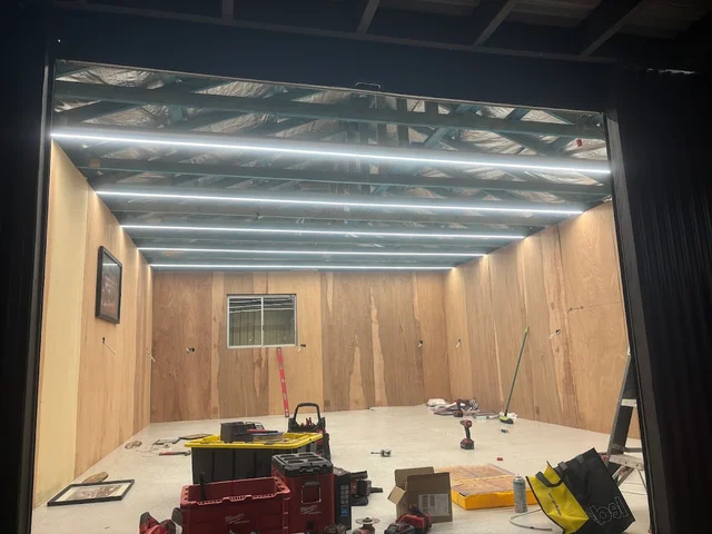 G & M Electrical Group cover