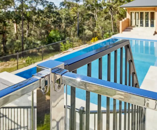 Glass & Fencing Warehouse cover
