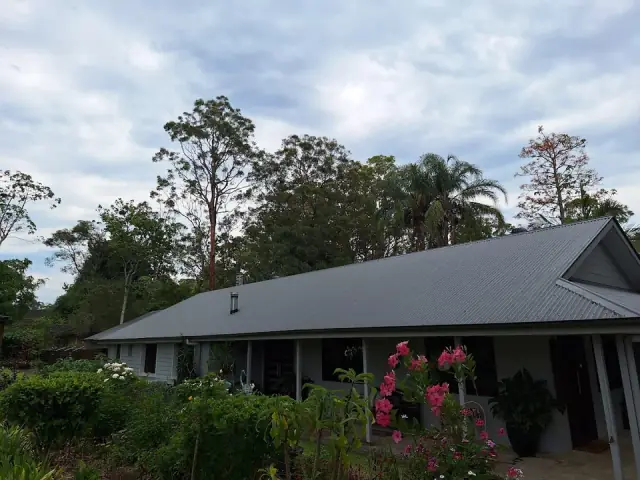 Gold Coast Guttering cover