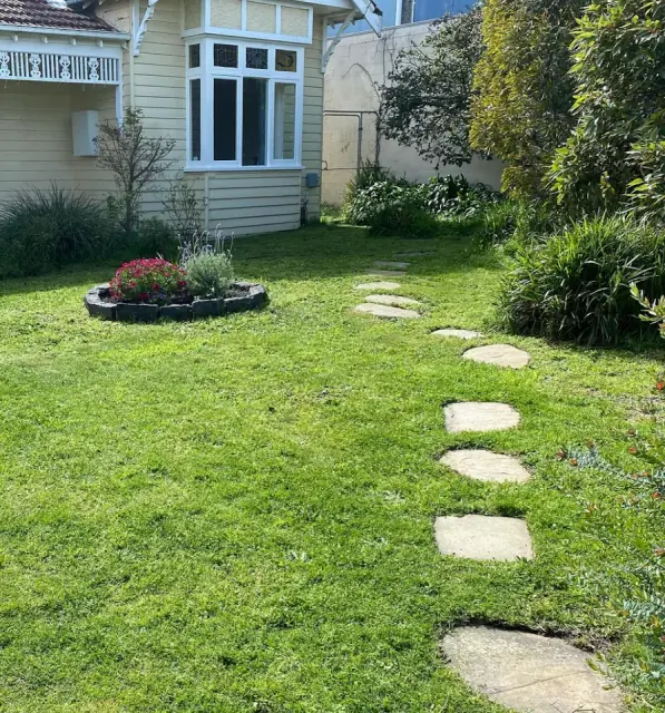 Grassroots Landscaping & Maintenance