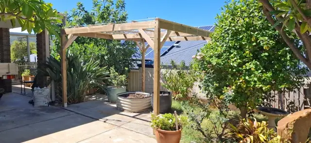 HandyMax Carpentry