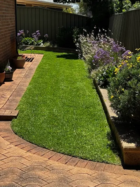 Hart Mowing