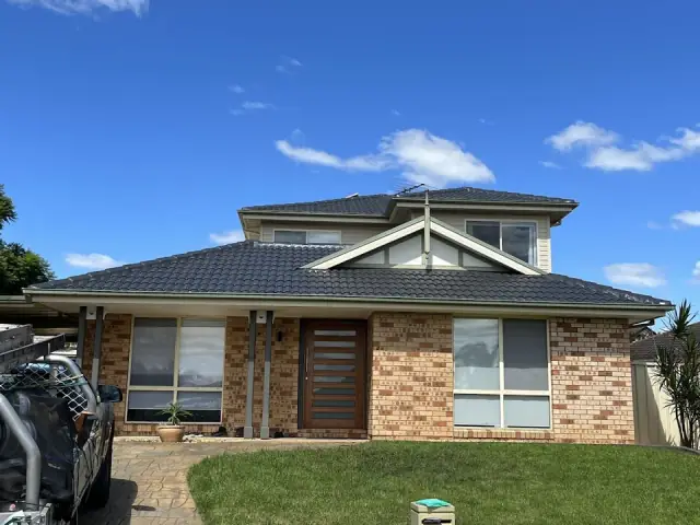 High Quality Roofworx cover