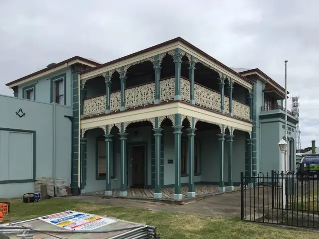 Holmes Architects Albany cover