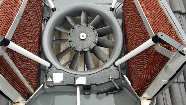 Hot Response Heating & Cooling cover