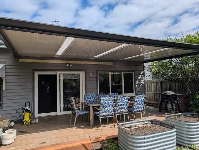 HS Outdoor Living cover