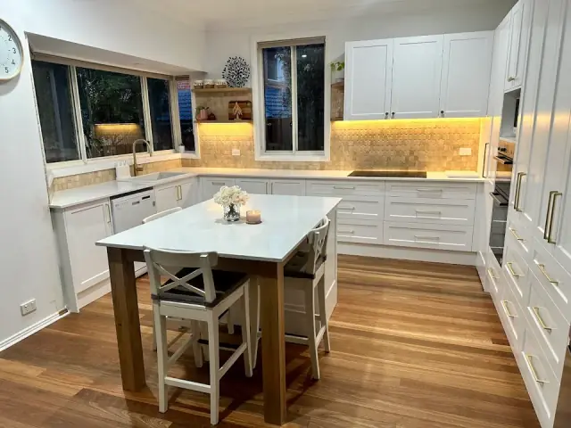 Hunter Designer Kitchens cover